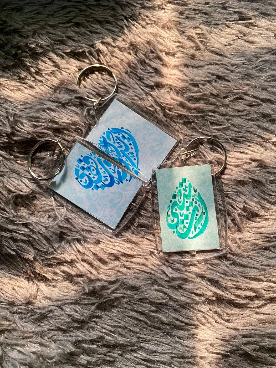 Calligraphy keychain Couple Series biru dan toska